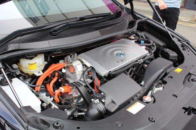 Toyota Mirai FCEV