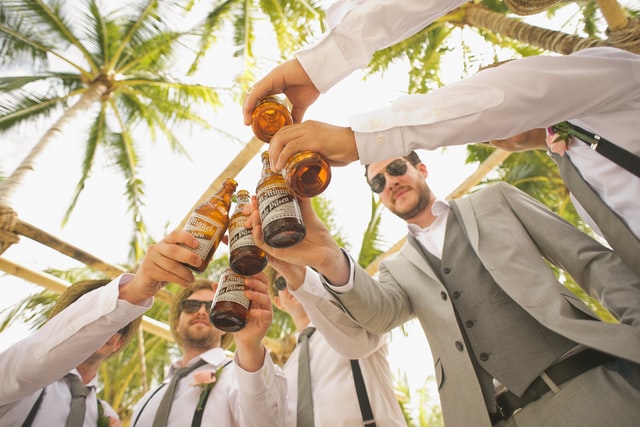 wedding etiquette